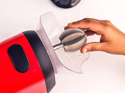 Image of Brewine 2 in 1 Coconut Scraper and Citrus Juicer - 6